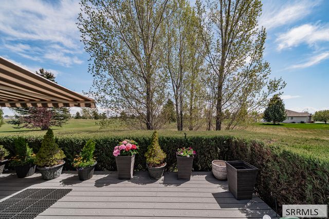 6320 Glen Abby Circle, Idaho Falls, ID 83401