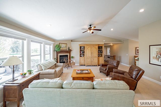 6320 Glen Abby Circle, Idaho Falls, ID 83401