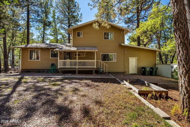 696 E Woodland Lake Road, Pinetop, AZ 85935