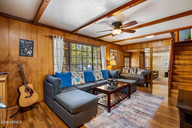 696 E Woodland Lake Road, Pinetop, AZ 85935