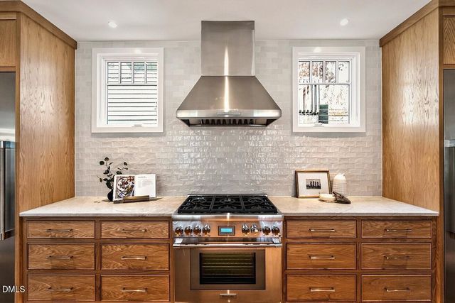 213 Poplar Street, Raleigh, NC 27604