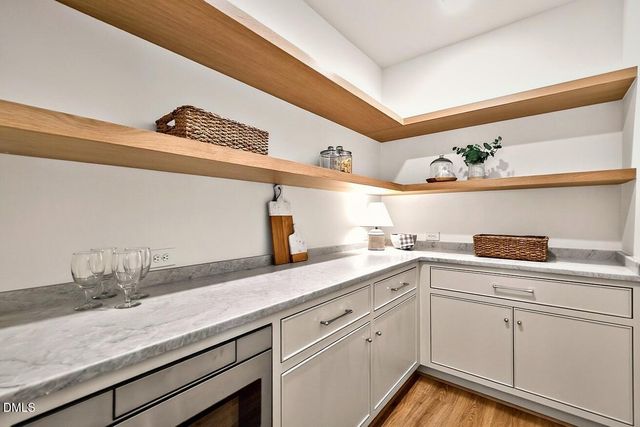 213 Poplar Street, Raleigh, NC 27604