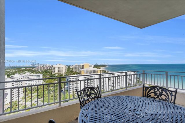 791 Crandon Boulevard PH04, Key Biscayne, FL 33149