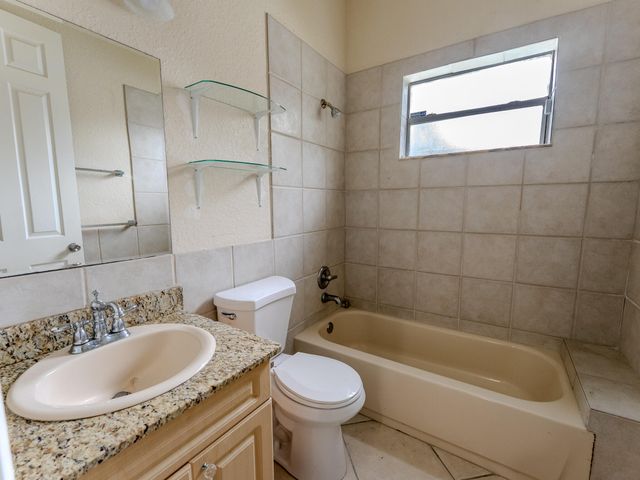409 NW 9th Avenue, Pompano Beach, FL 33060
