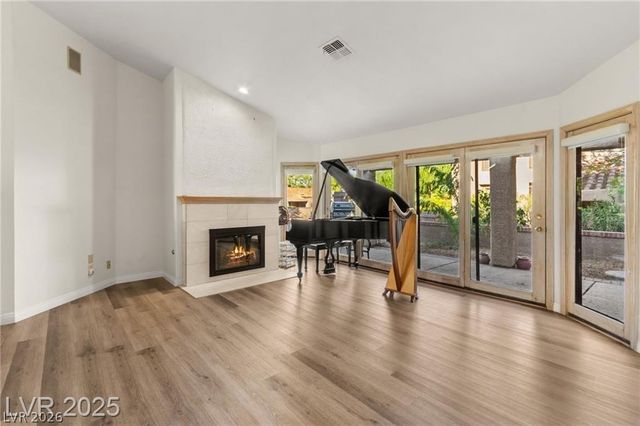 7363 Mission Hills Drive, Las Vegas, NV 89113