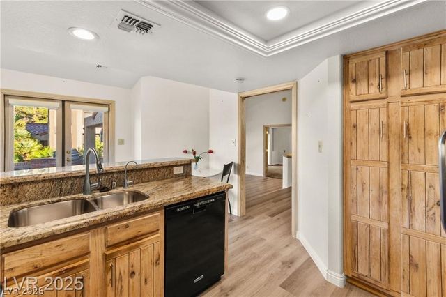 7363 Mission Hills Drive, Las Vegas, NV 89113