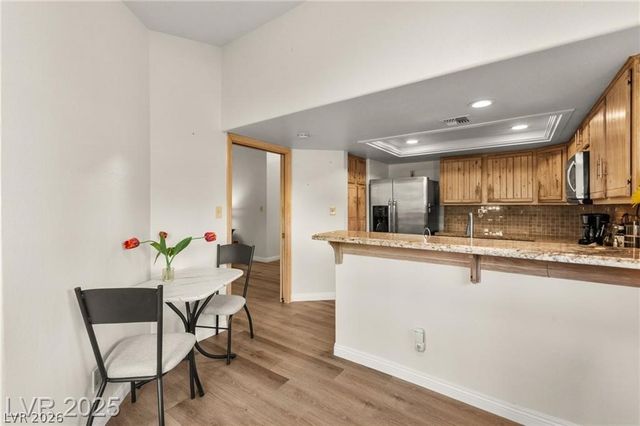 7363 Mission Hills Drive, Las Vegas, NV 89113