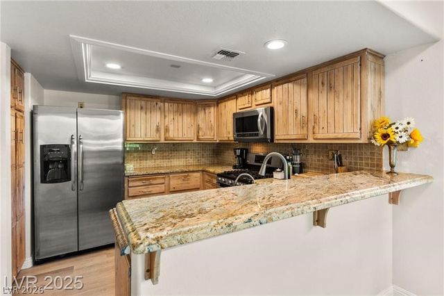 7363 Mission Hills Drive, Las Vegas, NV 89113