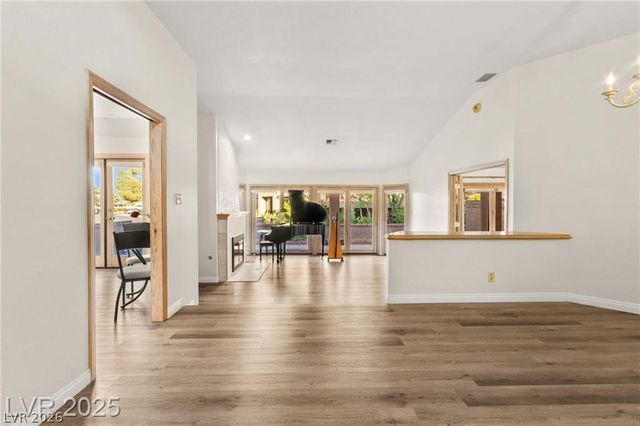 7363 Mission Hills Drive, Las Vegas, NV 89113