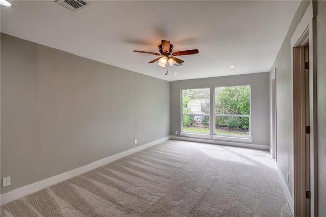 623 N Main ST, Rockdale, TX 76567