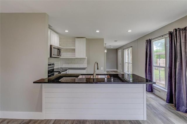 623 N Main ST, Rockdale, TX 76567