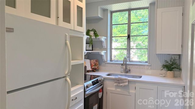 1121 Myrtle Avenue 15, Charlotte, NC 28203