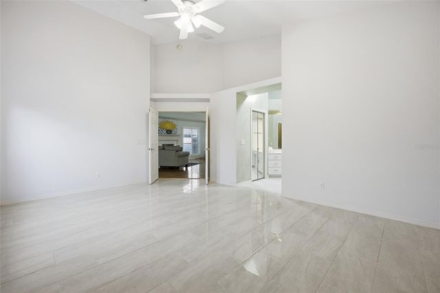 2021 SE TWIN BRIDGE CIRCLE, Ocala, FL 34471