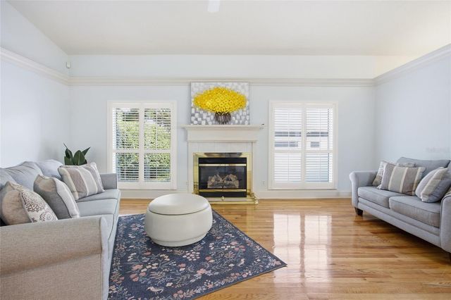 2021 SE TWIN BRIDGE CIRCLE, Ocala, FL 34471