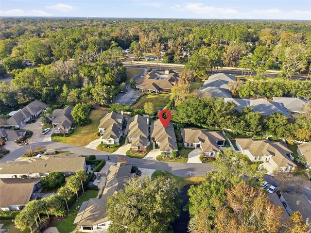 2021 SE TWIN BRIDGE CIRCLE, Ocala, FL 34471