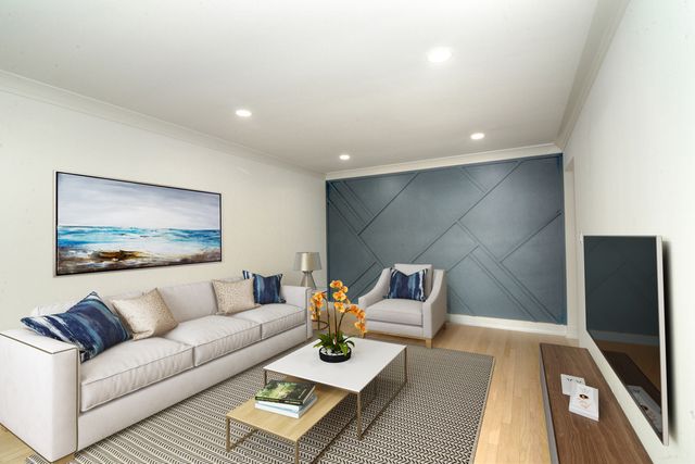 324 Parkside Avenue, Itasca, IL 60143