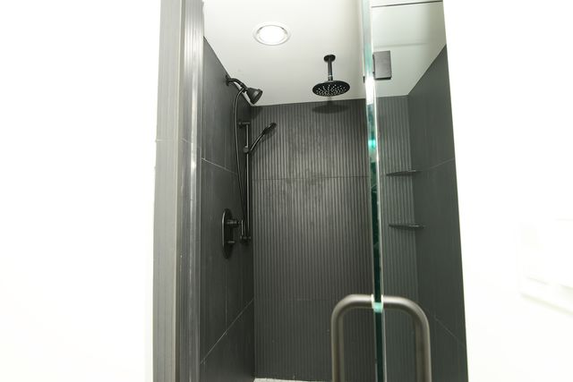 324 Parkside Avenue, Itasca, IL 60143