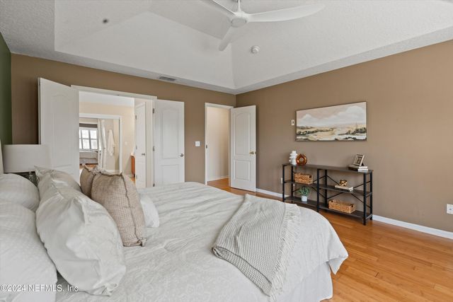 12082 BRANDON LAKE Drive, Jacksonville, FL 32258