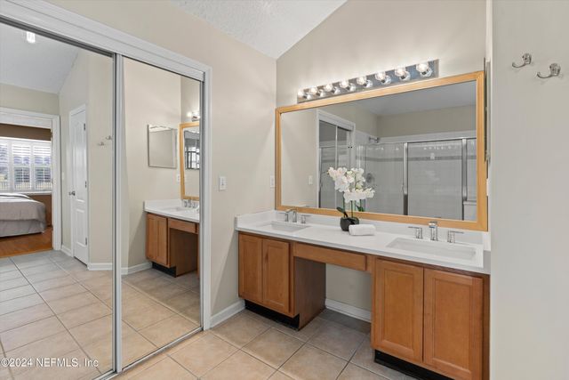 12082 BRANDON LAKE Drive, Jacksonville, FL 32258