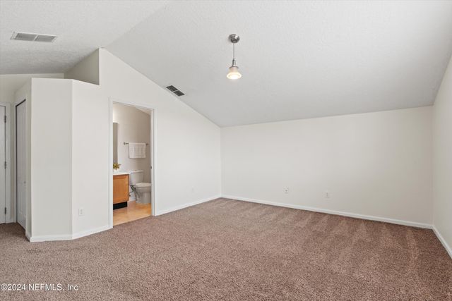 12082 BRANDON LAKE Drive, Jacksonville, FL 32258