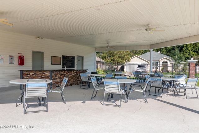 12082 BRANDON LAKE Drive, Jacksonville, FL 32258
