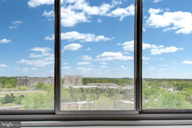 10401 GROSVENOR #1620, Rockville, MD 20852