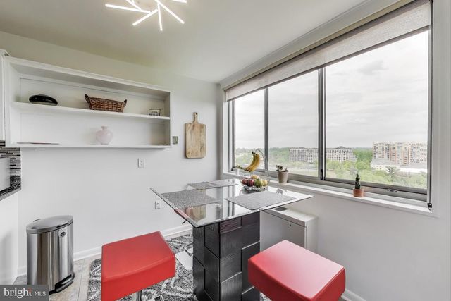 10401 GROSVENOR #1620, Rockville, MD 20852