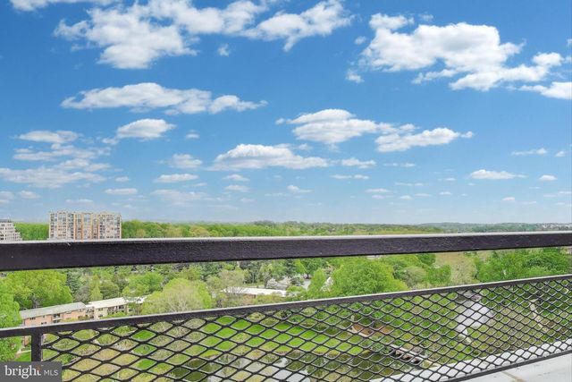 10401 GROSVENOR #1620, Rockville, MD 20852