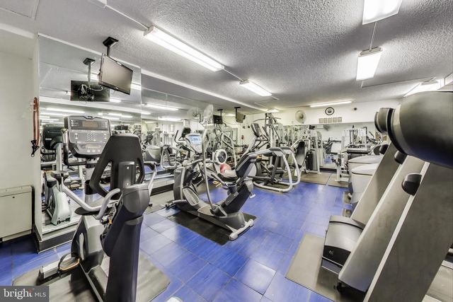 10401 GROSVENOR #1620, Rockville, MD 20852