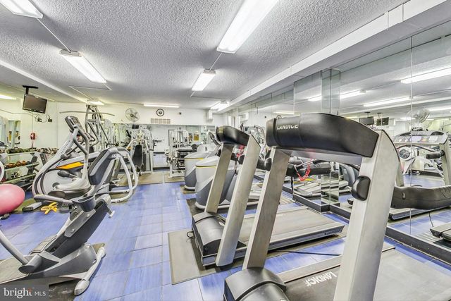 10401 GROSVENOR #1620, Rockville, MD 20852
