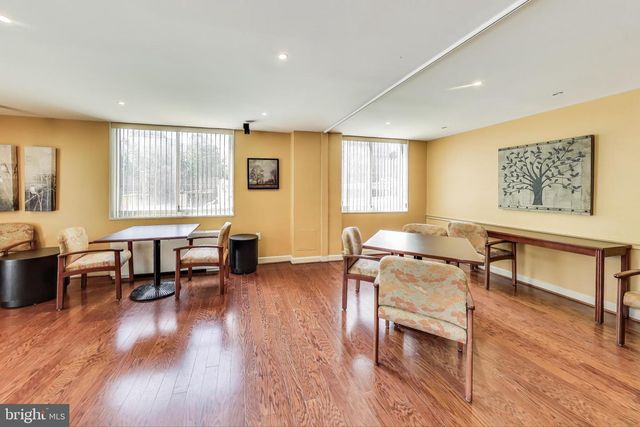 10401 GROSVENOR #1620, Rockville, MD 20852
