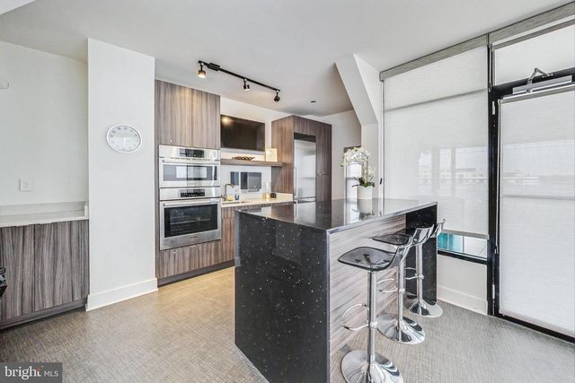 10401 GROSVENOR #1620, Rockville, MD 20852