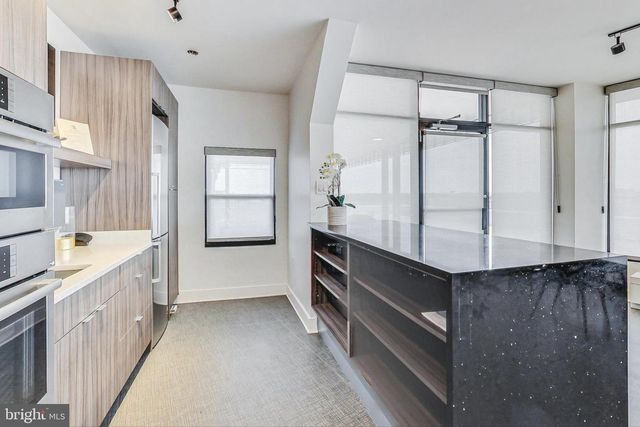 10401 GROSVENOR #1620, Rockville, MD 20852