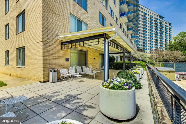 10401 GROSVENOR #1620, Rockville, MD 20852