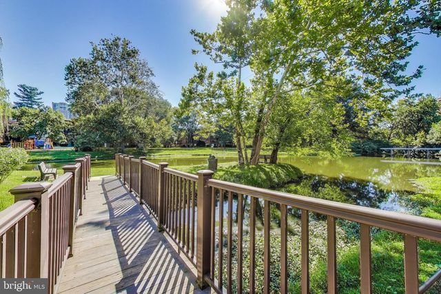 10401 GROSVENOR #1620, Rockville, MD 20852