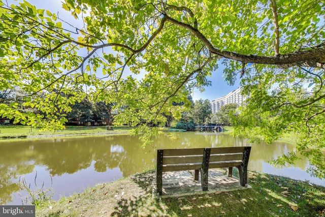 10401 GROSVENOR #1620, Rockville, MD 20852