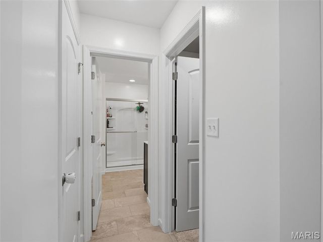 757 Fox Creek Drive, Fenton, MO 63026