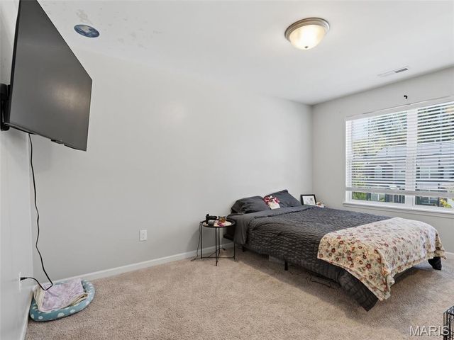 757 Fox Creek Drive, Fenton, MO 63026