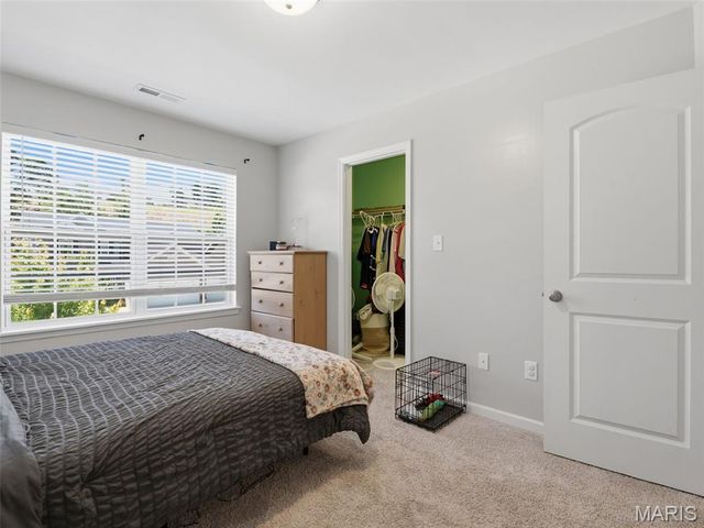 757 Fox Creek Drive, Fenton, MO 63026