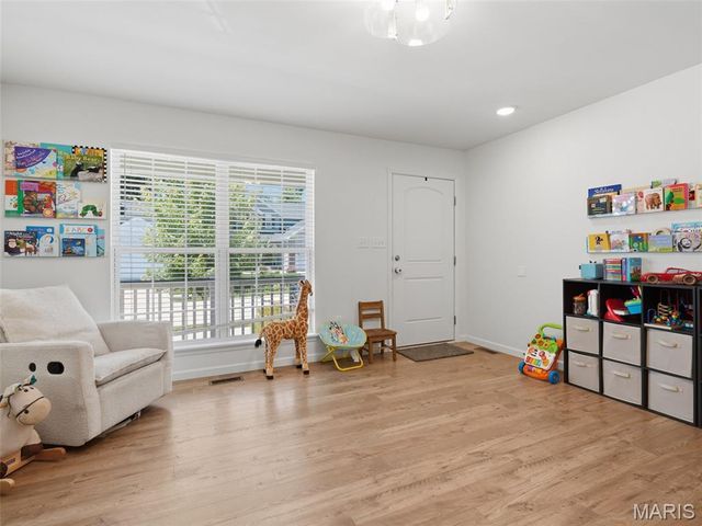 757 Fox Creek Drive, Fenton, MO 63026
