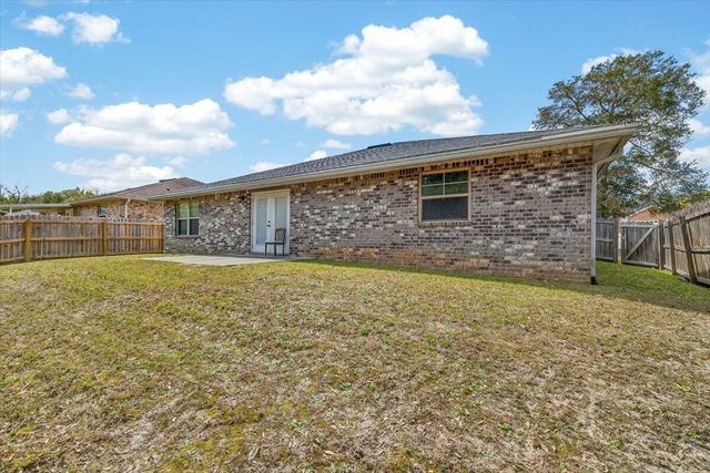 118 Trailwood Lane, Crestview, FL 32539