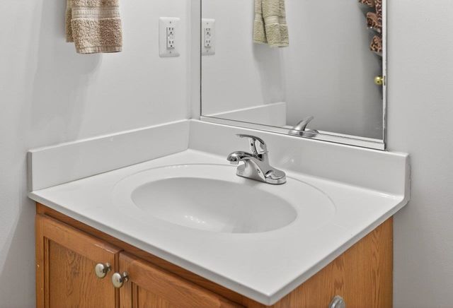 214 KADIES LN, Edinburg, VA 22824