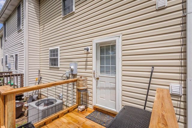214 KADIES LN, Edinburg, VA 22824