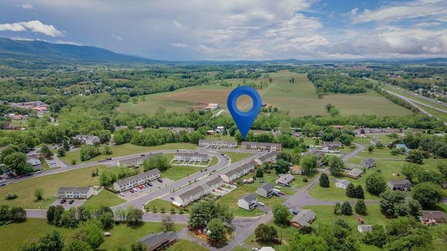 214 KADIES LN, Edinburg, VA 22824