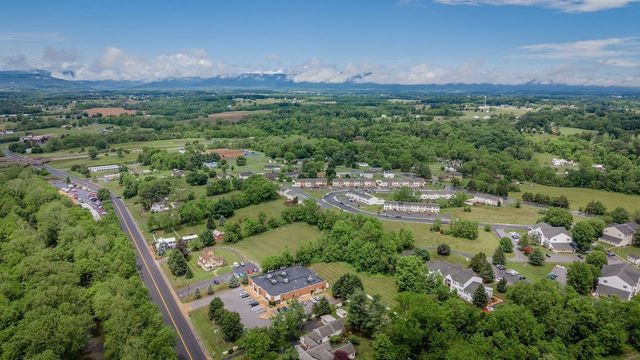 214 KADIES LN, Edinburg, VA 22824