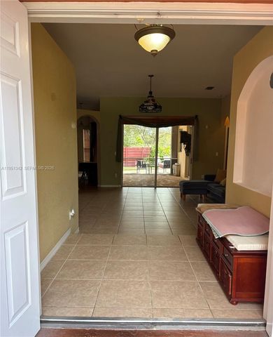 2243 SE 14th Cir, Homestead, FL 33035