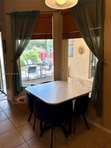 2243 SE 14th Cir, Homestead, FL 33035