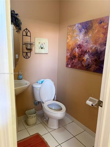 2243 SE 14th Cir, Homestead, FL 33035