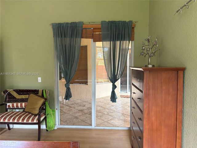 2243 SE 14th Cir, Homestead, FL 33035