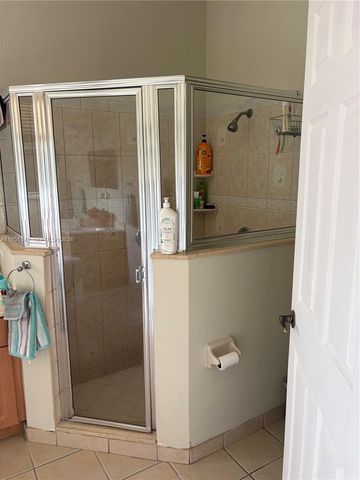 2243 SE 14th Cir, Homestead, FL 33035